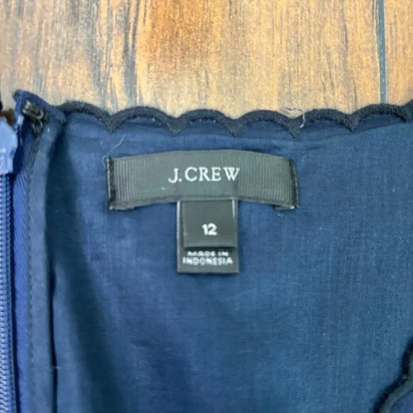 J. Crew Top 12 Navy Blue Swiss Dot Peplum Flutter Sleeve Scalloped V-Neck Blouse - Picture 10 of 11